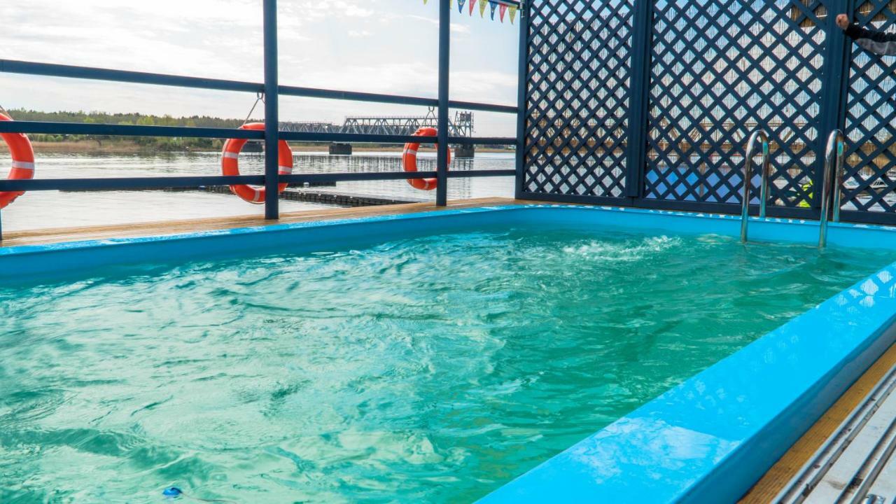 Porto Marine Hotel ยูร์มาลา ภายนอก รูปภาพ